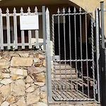 Maison Kainà Bed & Breakfast 3*