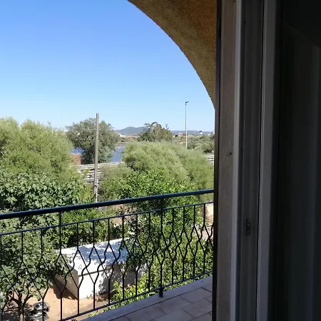 Maison Kaina Bed & Breakfast 3*