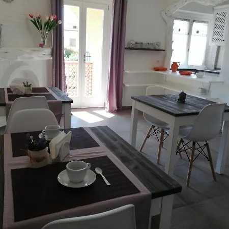 Maison Kainà Couette-café 3*