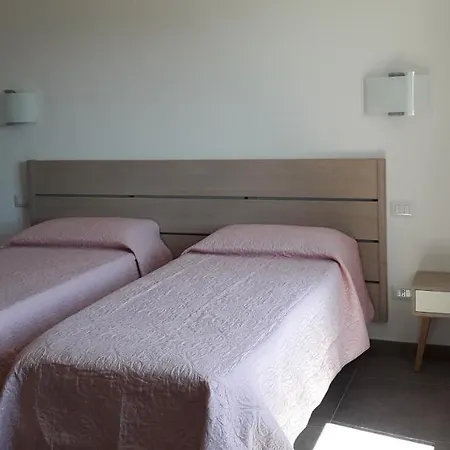 Maison Kaina Bed & Breakfast 3*