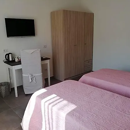 Couette-café Maison Kainà 3*